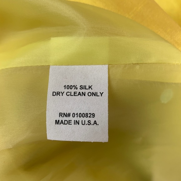 Connie Roberson Yellow Silk polkadot crop jacket - Picture 8 of 8